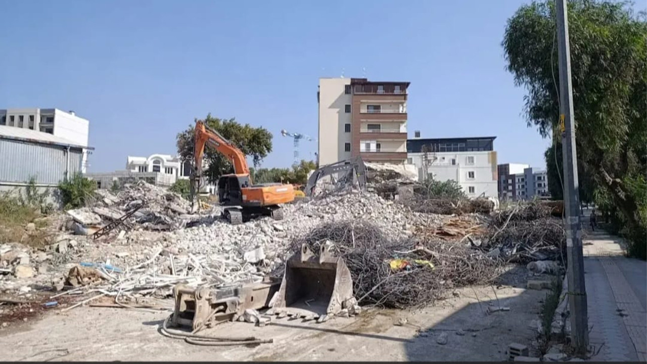 Anaokulu ve sağlık merkezi dibinde enkaz ayrıştırma tepkisi: Temiz hava lüks değil, yaşam hakkıdır