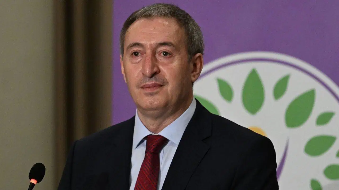 Tuncer Bakırhan: “Ne ayrılma, ne çatışma ne de kimseden bir şey alma süreci”